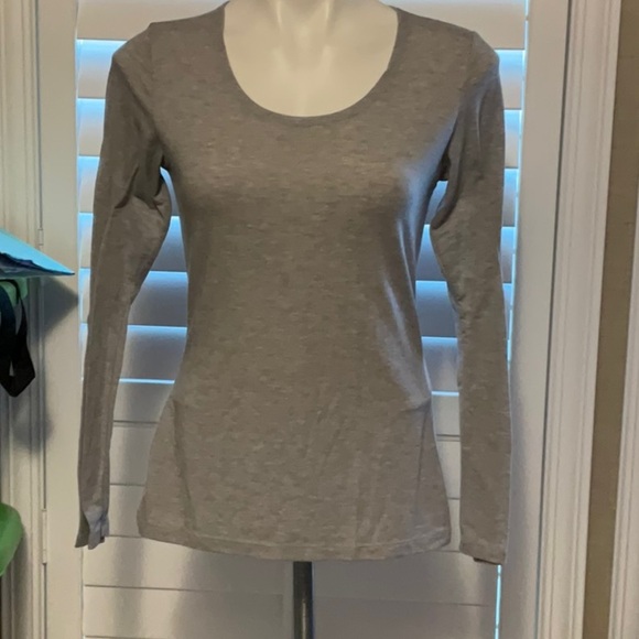 32 Degrees Gray Fitted Long Sleeve T-Shirt - Picture 1 of 7